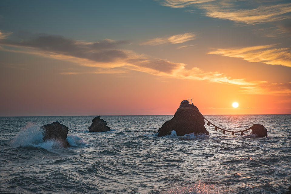 入選　中西洋介さんの作品「夫婦岩から昇る朝日」